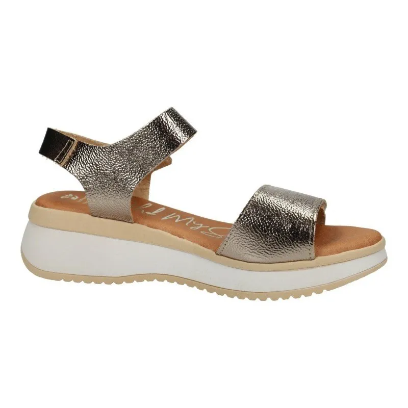 5411 Sandalias de piel color CAVA