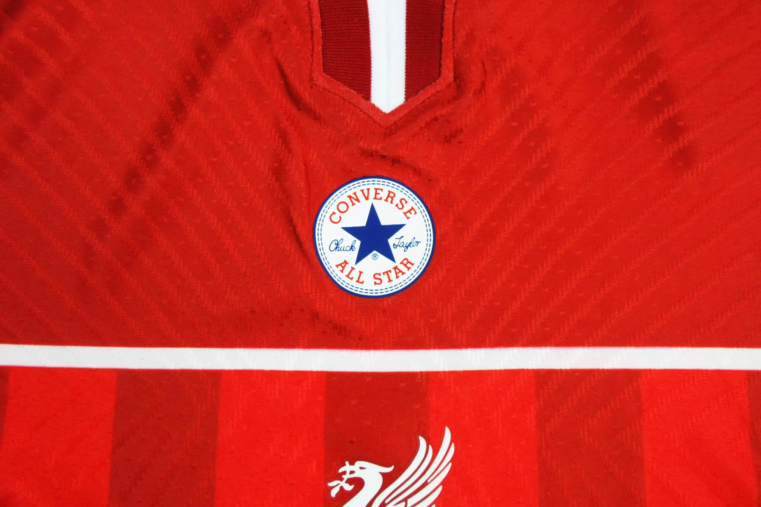 Camiseta Liverpool 2023-2024 x Converse – Version Pro Player