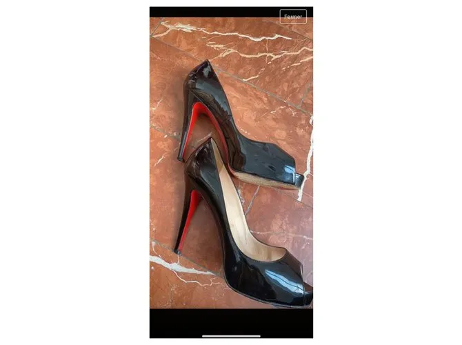 Christian Louboutin Muy privado Negro 