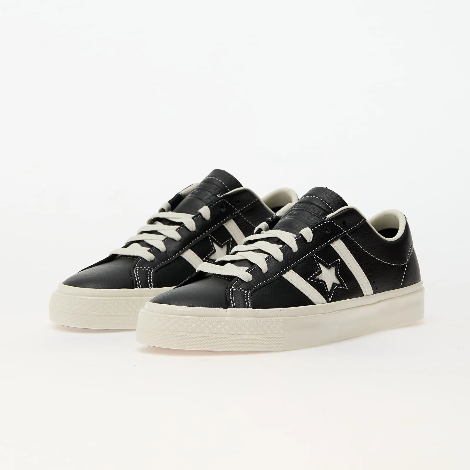 Converse Cons One Star Academy Pro Leather