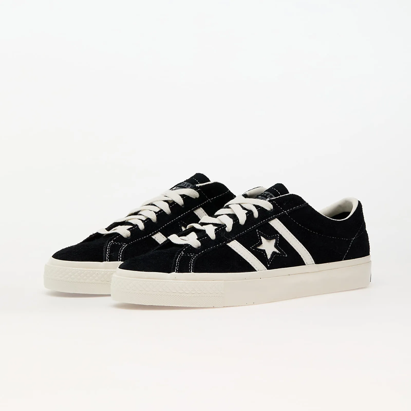 Converse One Star Academy Pro Suede