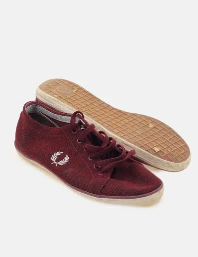 Fred Perry Sneaker burdeos jaspeada