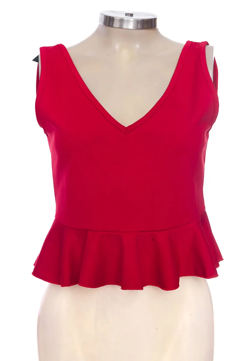 Top / Camiseta color Rojo - Closeando