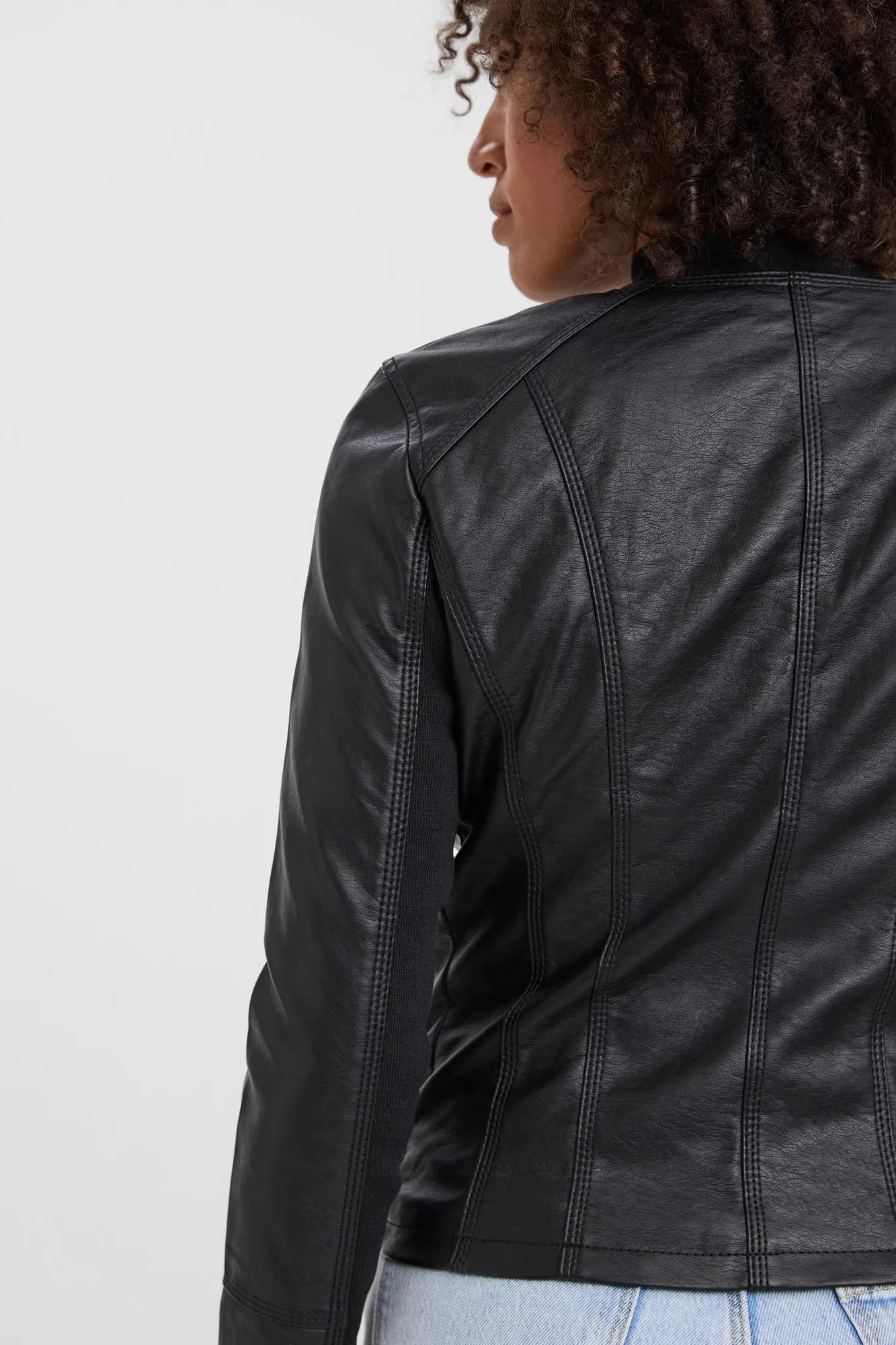 Vero Moda Chaqueta corta de mujer